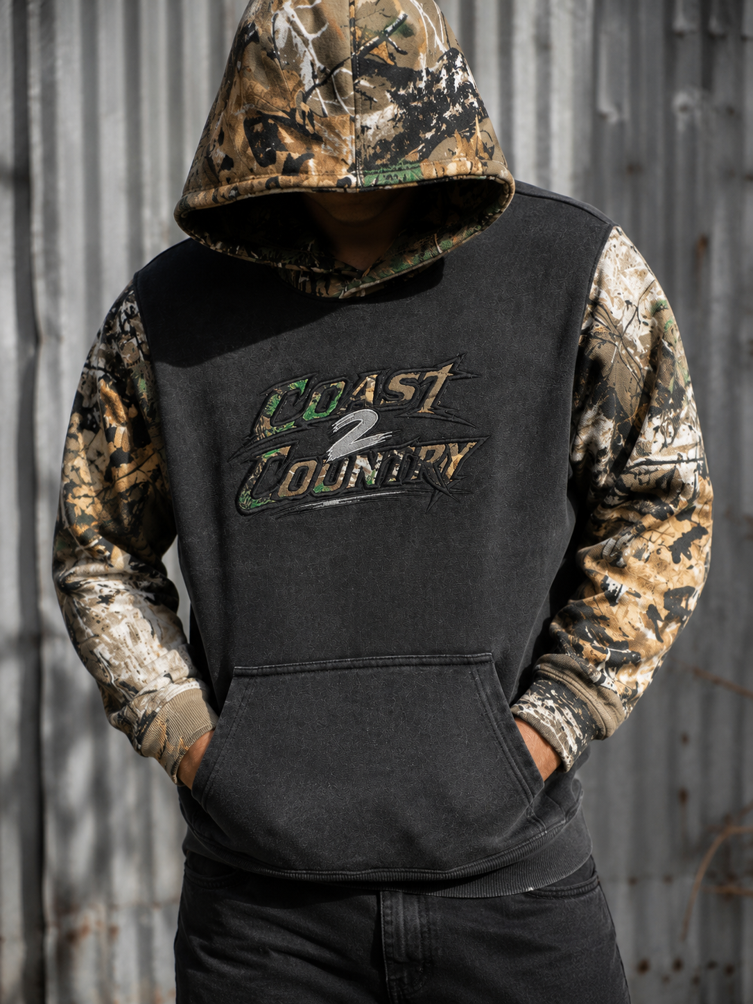 01 CAMO CAMP HOODIE
